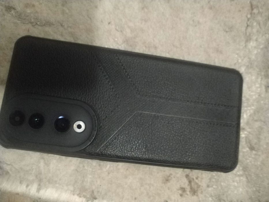 Телефон Хонор 90 12/512 гб