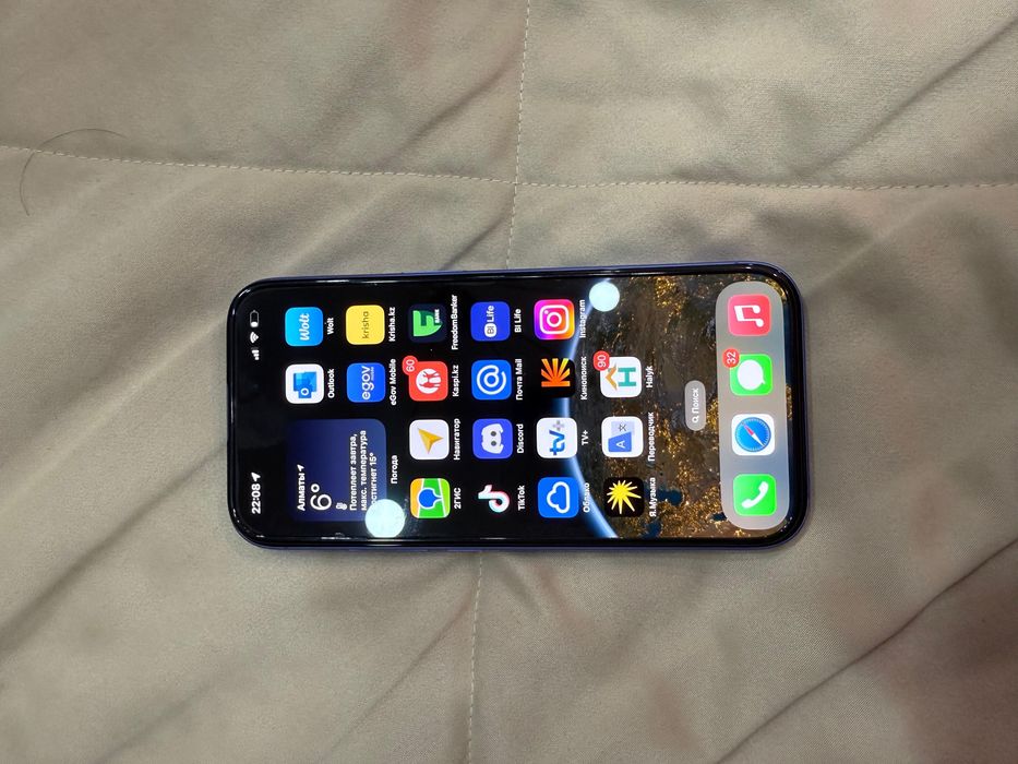 Iphone 16 с гарантией