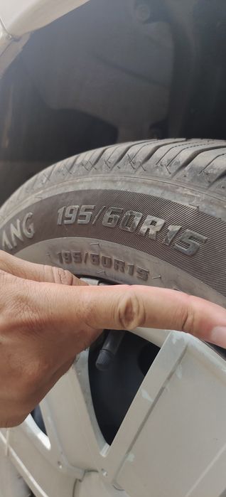 Продаются шины от жентры