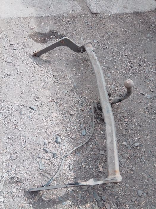 Фаркоп от рено Сандеро.