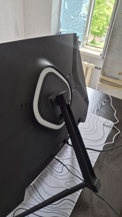 Монитор 180 герц и клавитура мышка