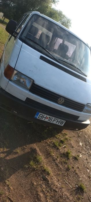 Vînd vw Transporter t4 1.9