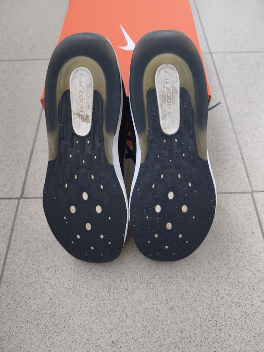 Оригинални детски маратонки Nike Air Zoom 35.5 номер