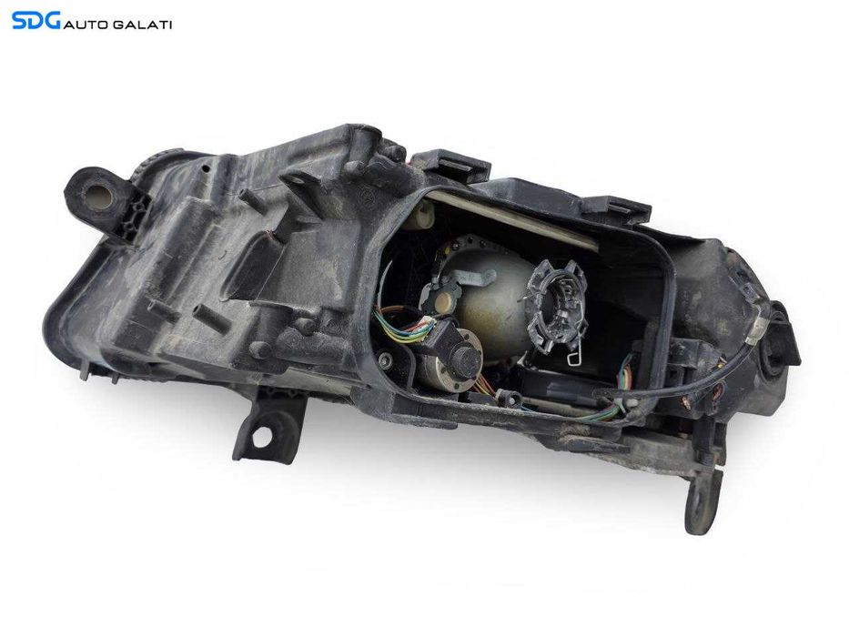 Far Dreapta cu Lupa si Xenon Audi A6 C6 4F 2004 - 2008 Cod 5DV008290-00 [LS1027]