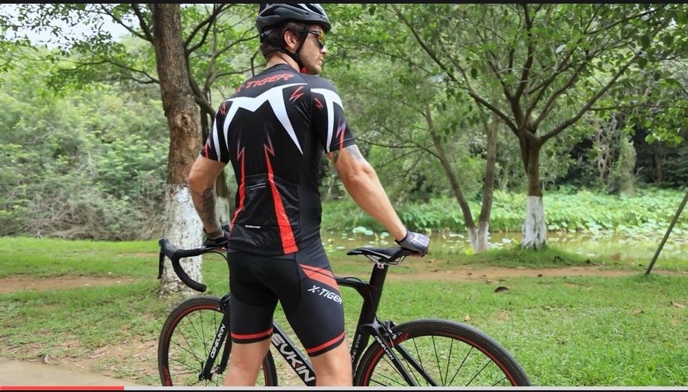 Продам велокостюм