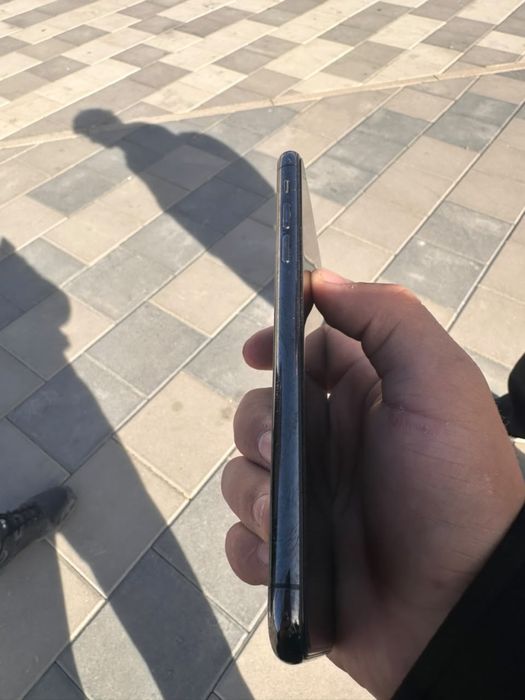 Iphone 11 pro max 100 саудасы бар