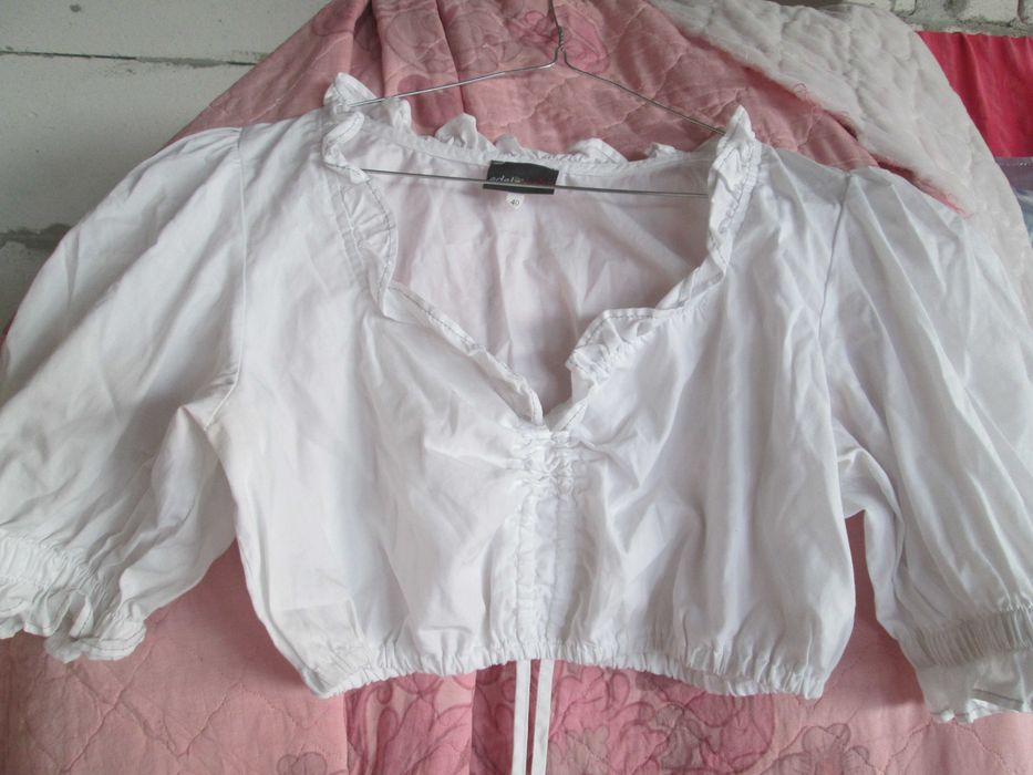 bluza alba scurta dame  40