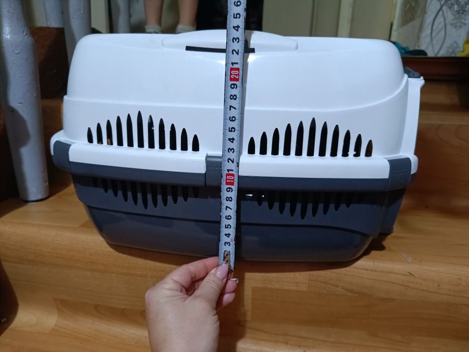 Пластиковая переноска