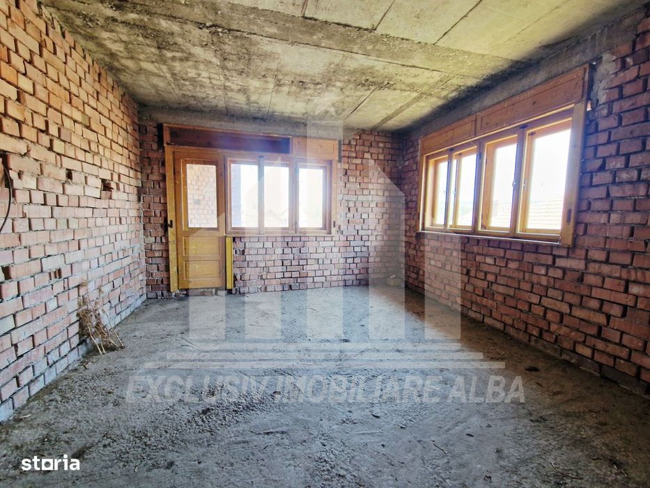 Casa individuala | 250 mp | 2457 mp teren | Sanmiclaus