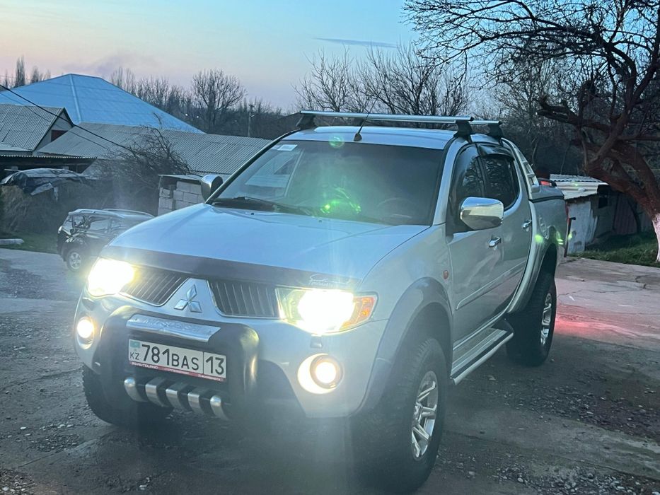 Пикап Л-200, L-200