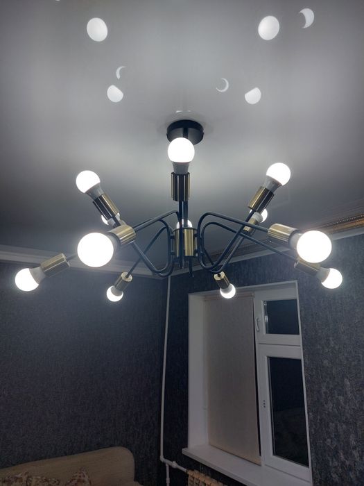 Продам люстру б/у