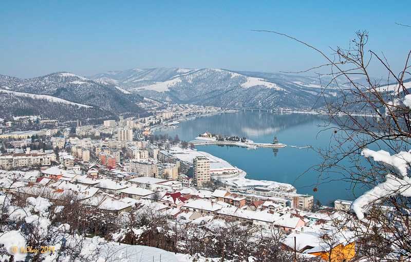 Imobil Insula Pescarus-Zona 0-Orsova-Spatiu Comercial-Parc I.Dragalina