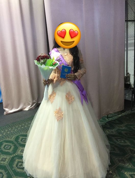 Продаётся платье