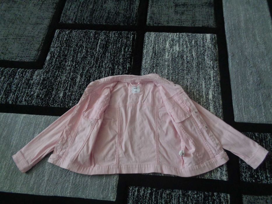 Vand gecuta de blugi pt fetita.