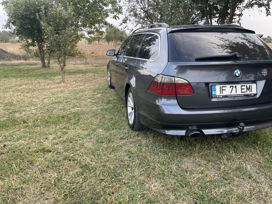 BMW 5 Series 2010 — imagine 3