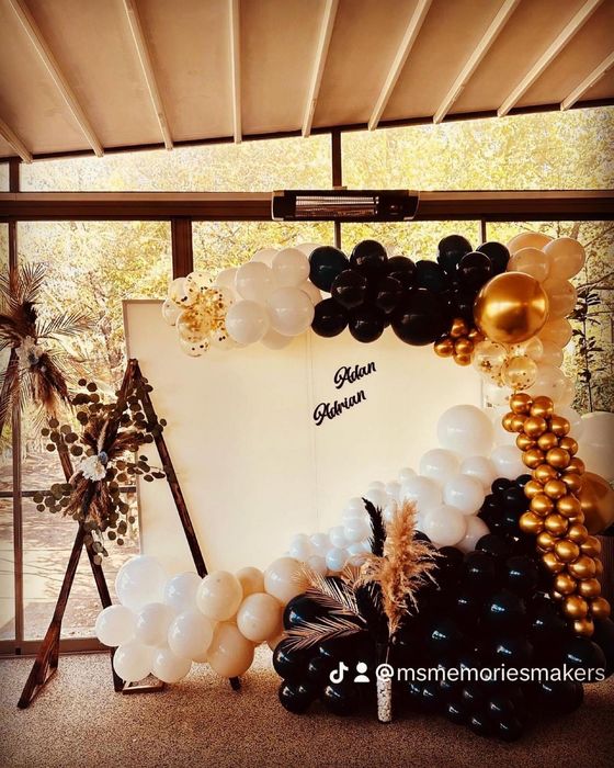 Arcada baloane/aranjamente florale/photo corner/oglinda 360/fum