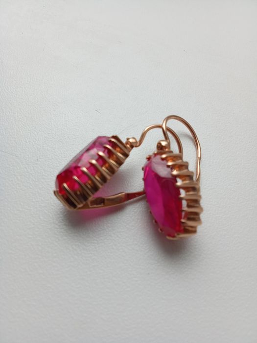 Продаю золотые серьги 583 пробы