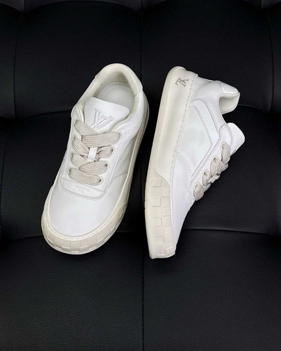 Adidasi Louis Vuitton Tilted Premium