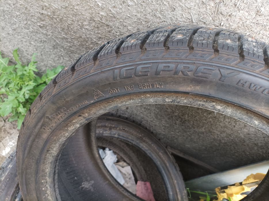 Продам резину 18