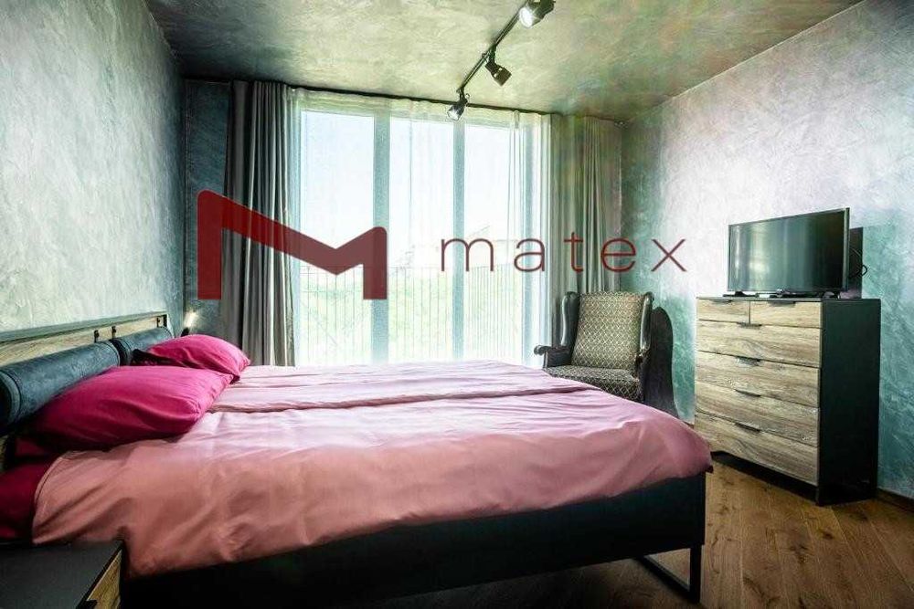 Тристаен апартамент Чайка с Гараж-Кателиев