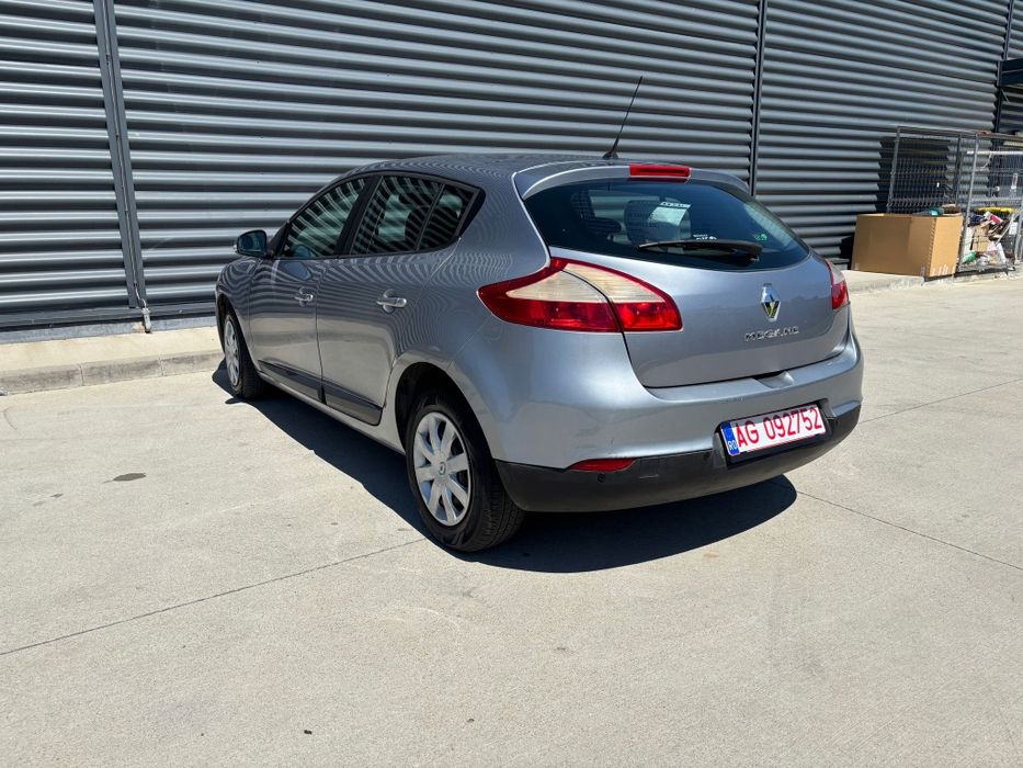 Megane 3 1.5  rar efectuat