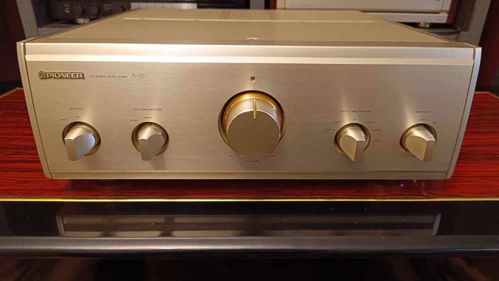 Усилитель Pioneer a-07