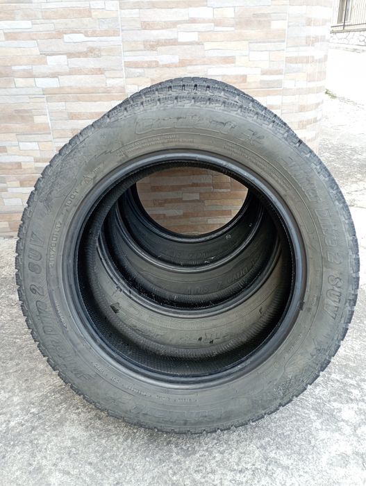 Продавам 4-ри зимни гуми Cordiant winter 2 SUV с размер  215/60/17