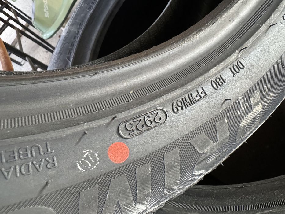 Зимние шины 225/55/18 новые