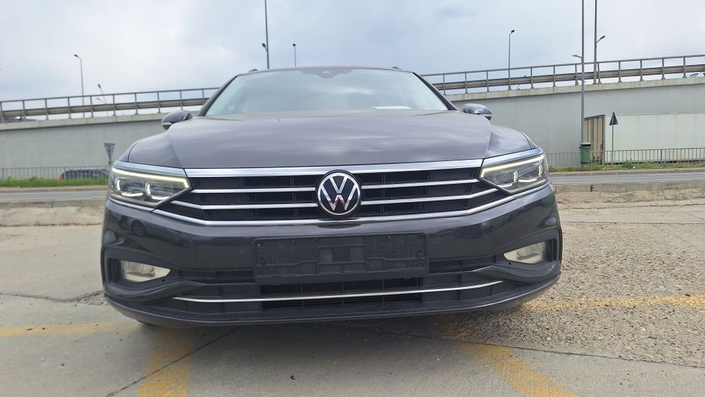 VW PASSAT Facelift 05/2021 2.0TDI Automat IQ-Light Ambientale Camera