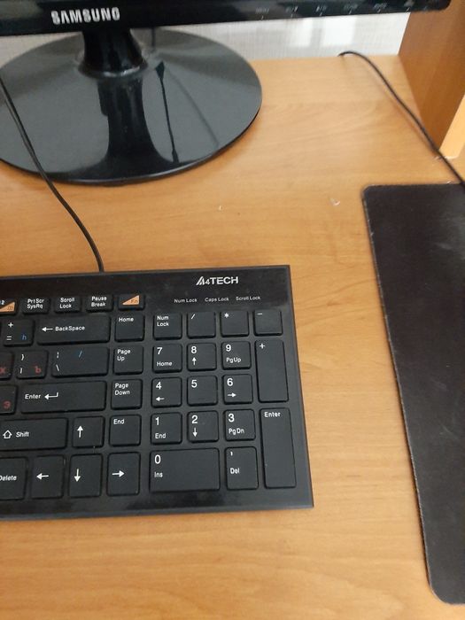 Компьютер настольный,стационарный