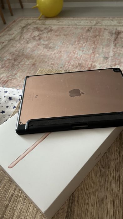 IPad  8-го поколения