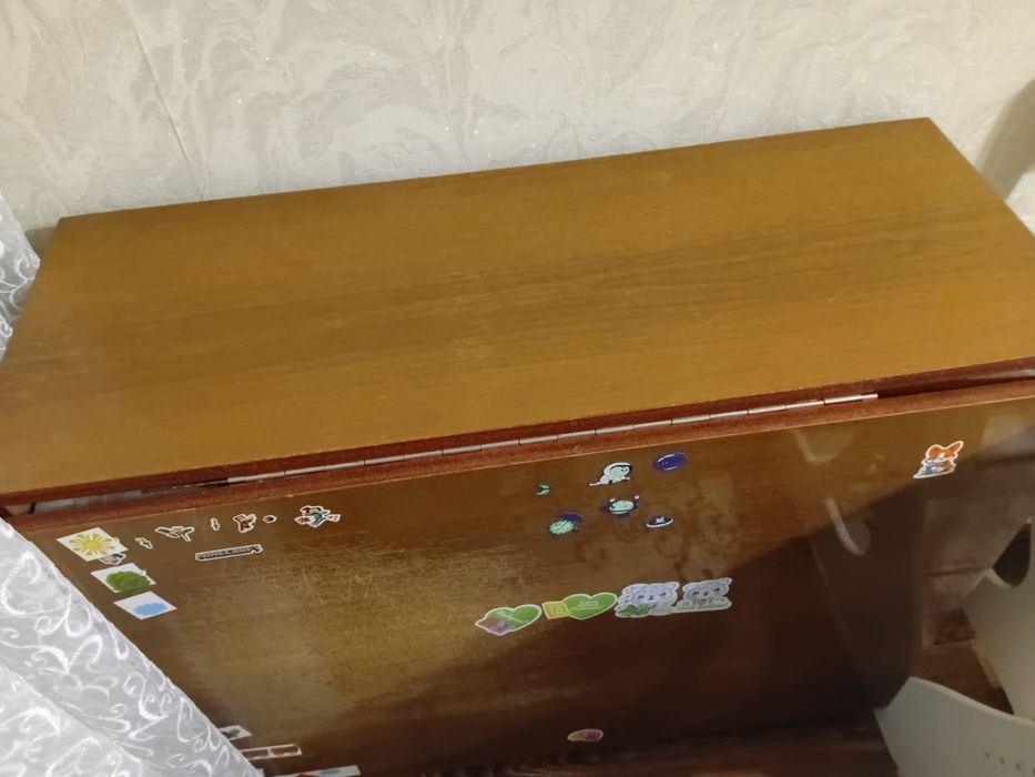 Продам стол тумбу