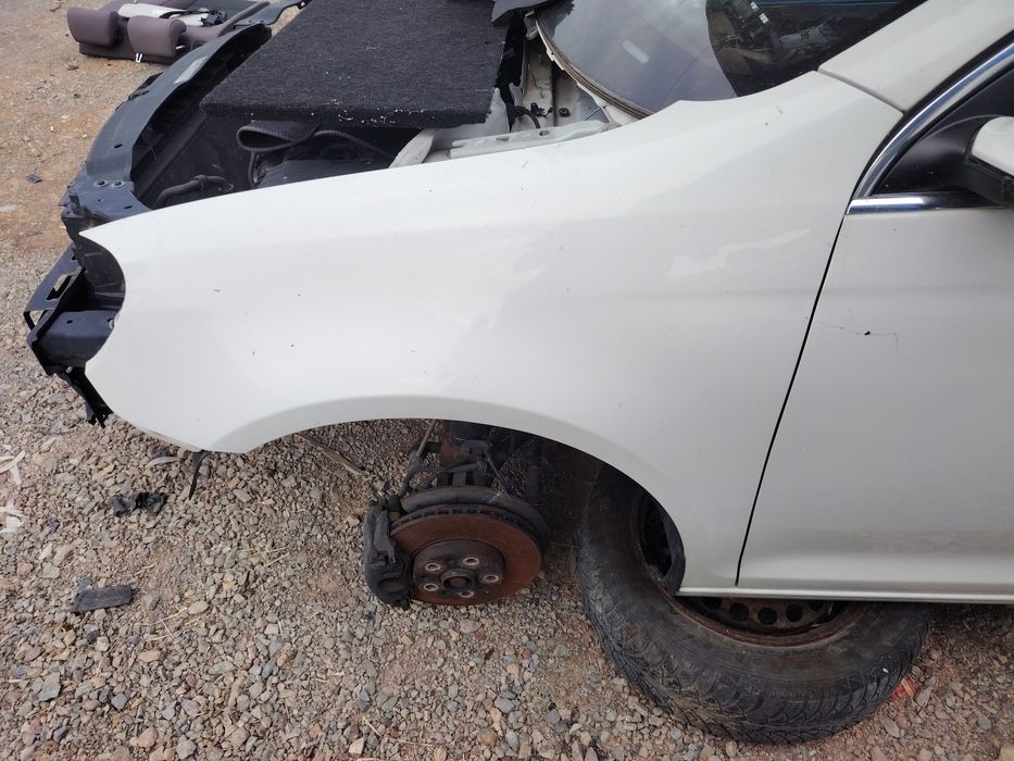 Ляв оригинлен калник за Фолксваген Голф 6 комби / VW Golf 6 variant