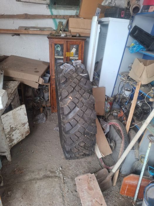 Дөнгелек сатылады срочно Продается шины срочно