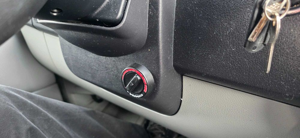 Microbuz  Mercedes Sprinter  19+1 locuri