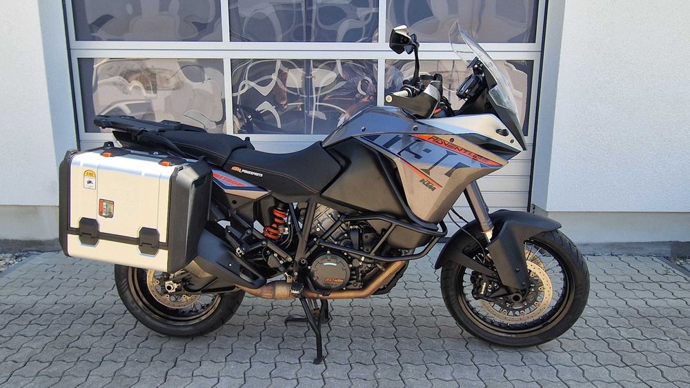 KTM 1190 Adventure 2017 – Revizie mare – Cutii laterale – Garanție