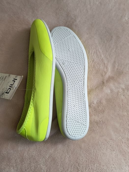 Дамски обувки пантофки