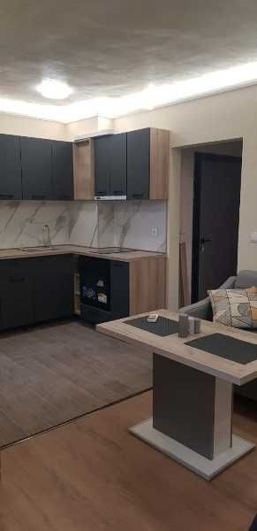 Дава се под наем Едностаен апартамент в Пловдив, Южен - 25 кв.м за 200 € - Снимка #1