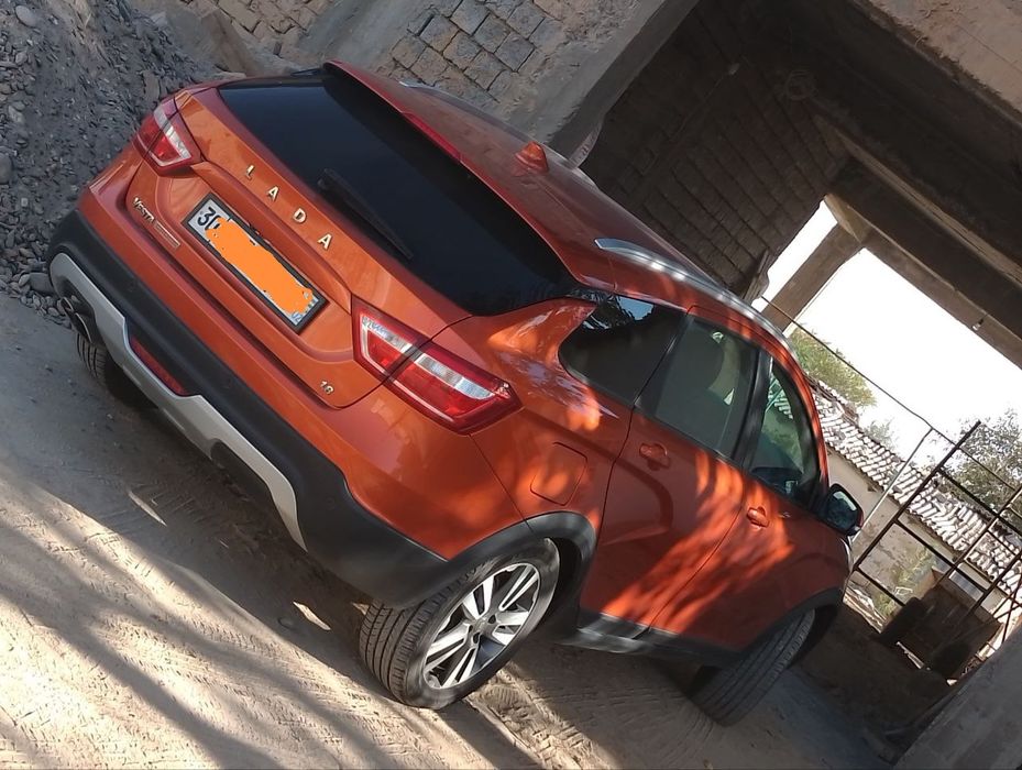 Lada vesta cross