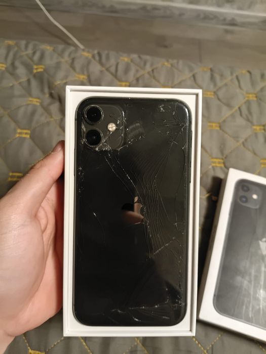 Iphone 11 Айфон 11 64ГБ