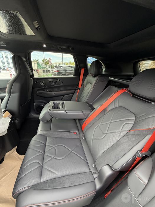 Zeekr 8x shadow edition. AWD 1401 л.с. Perechislenya qisa bo’ladi.