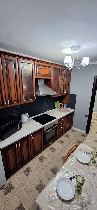 КРУГЛОСУТОЧНО 2х,Центр,Цум 1 час 2500
