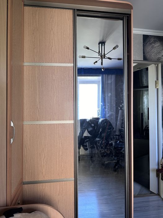 Шкаф плательный угловой