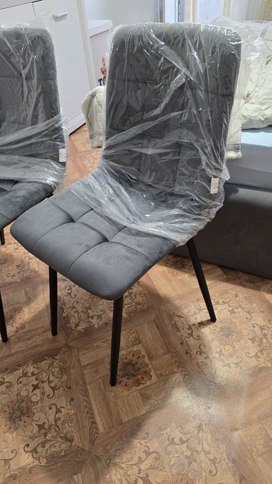 Продам стулья 2шт