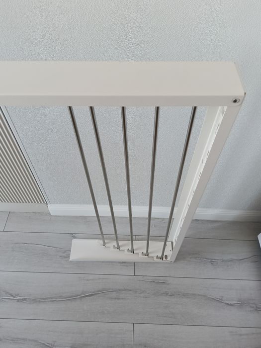 Вешалка настенная для одежды