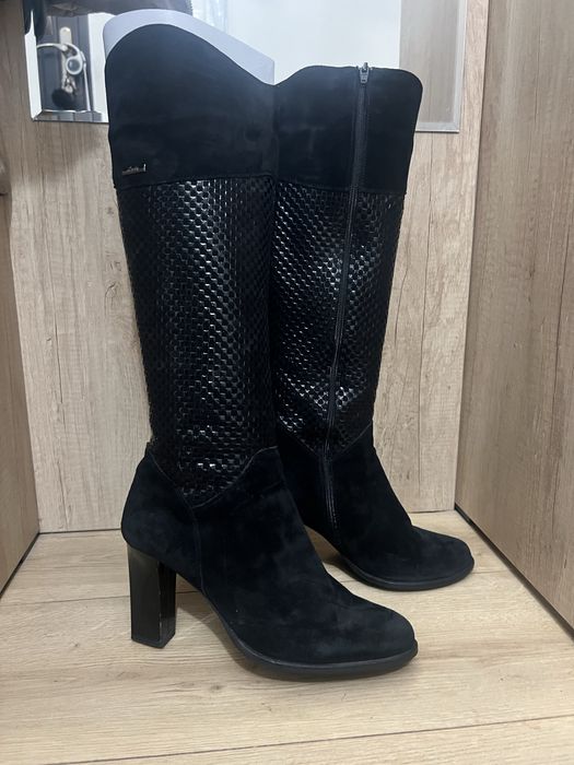 Дамски ботуши естествен велур