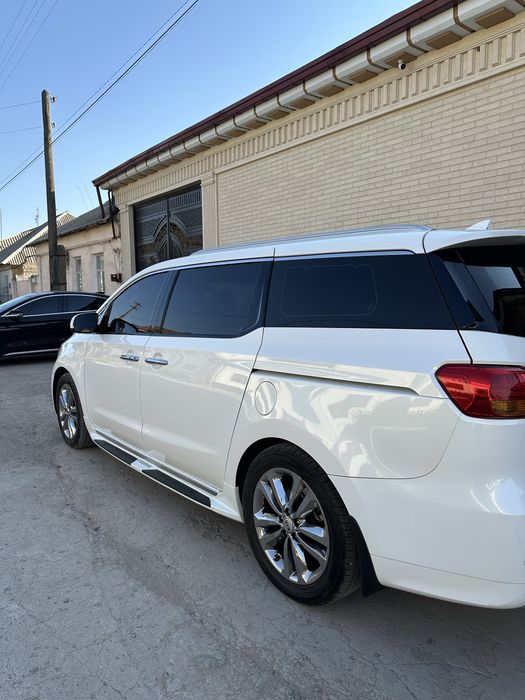 Kia carnival 2016 yil 2.2 turbo dizel лимузин