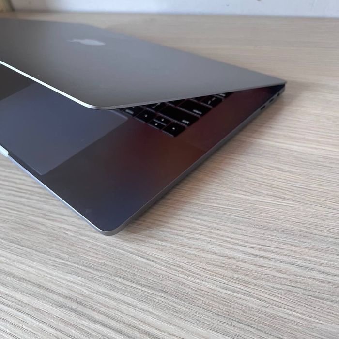 MacBook Pro 15” 2018