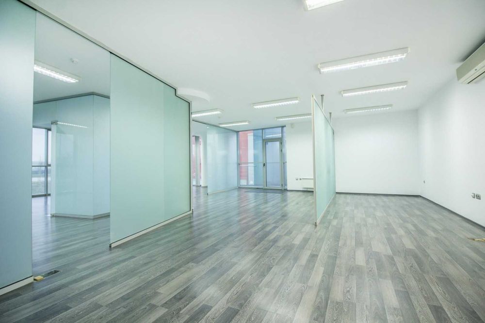 Продава се Офис в София, Враждебна - 1623 кв.м за 2690 €/кв.м - Снимка #8