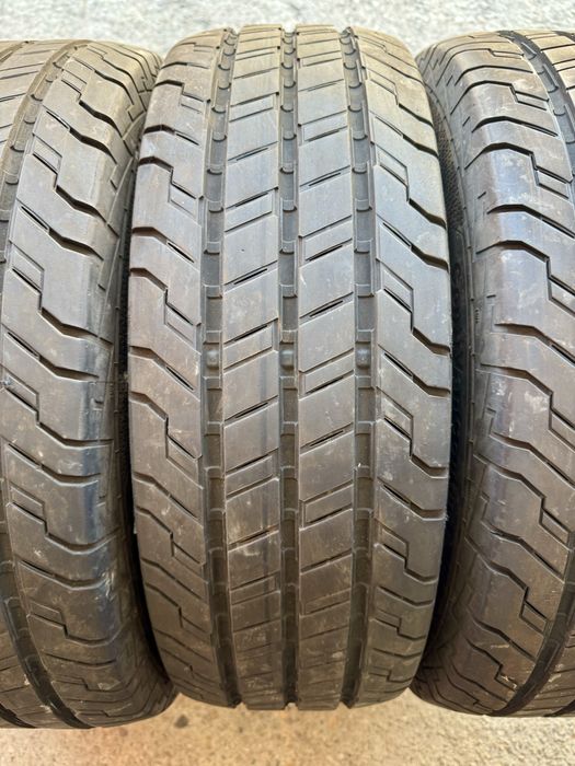 4 броя Летни Гуми 215/70/15C 109/107S CONTINENTAL ДОТ: 0620